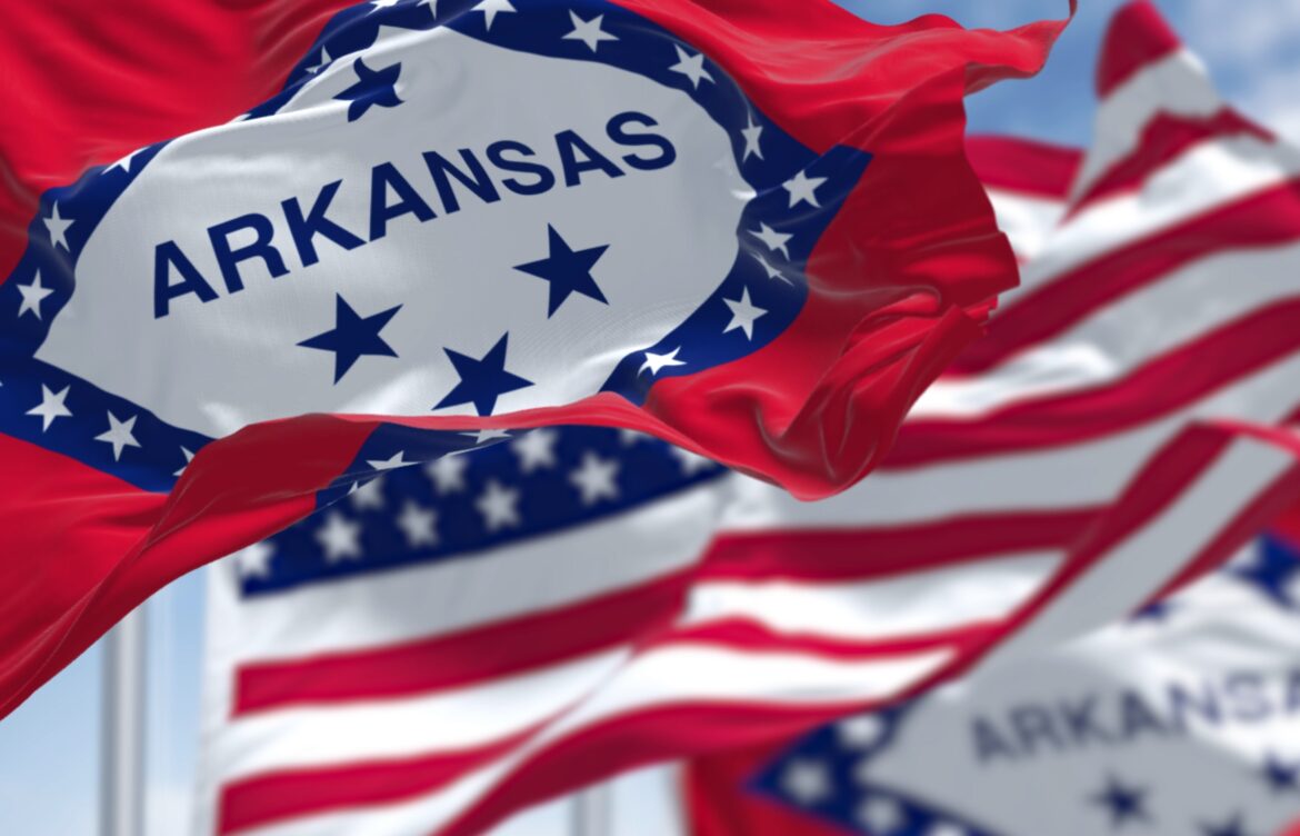 Arkansas Sports Betting Revenue Increases Thanks to DraftKings, FanDuel Partnerships